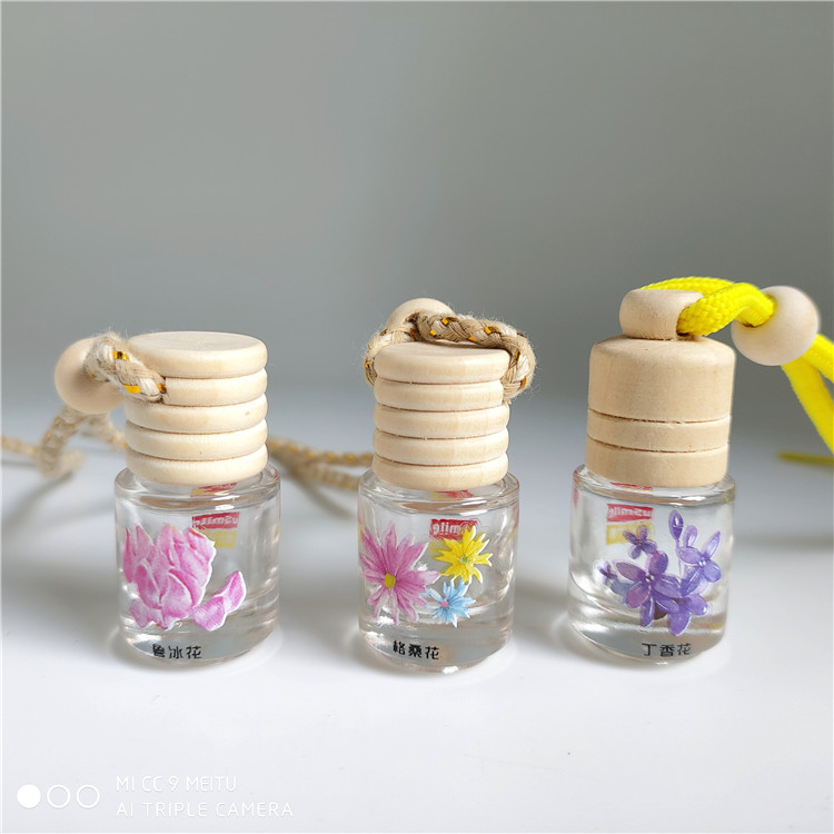 8ml 10ml hanging car perfume bottle Wholesale empty perfume bottle diffuser bottle amber color with wooden cap