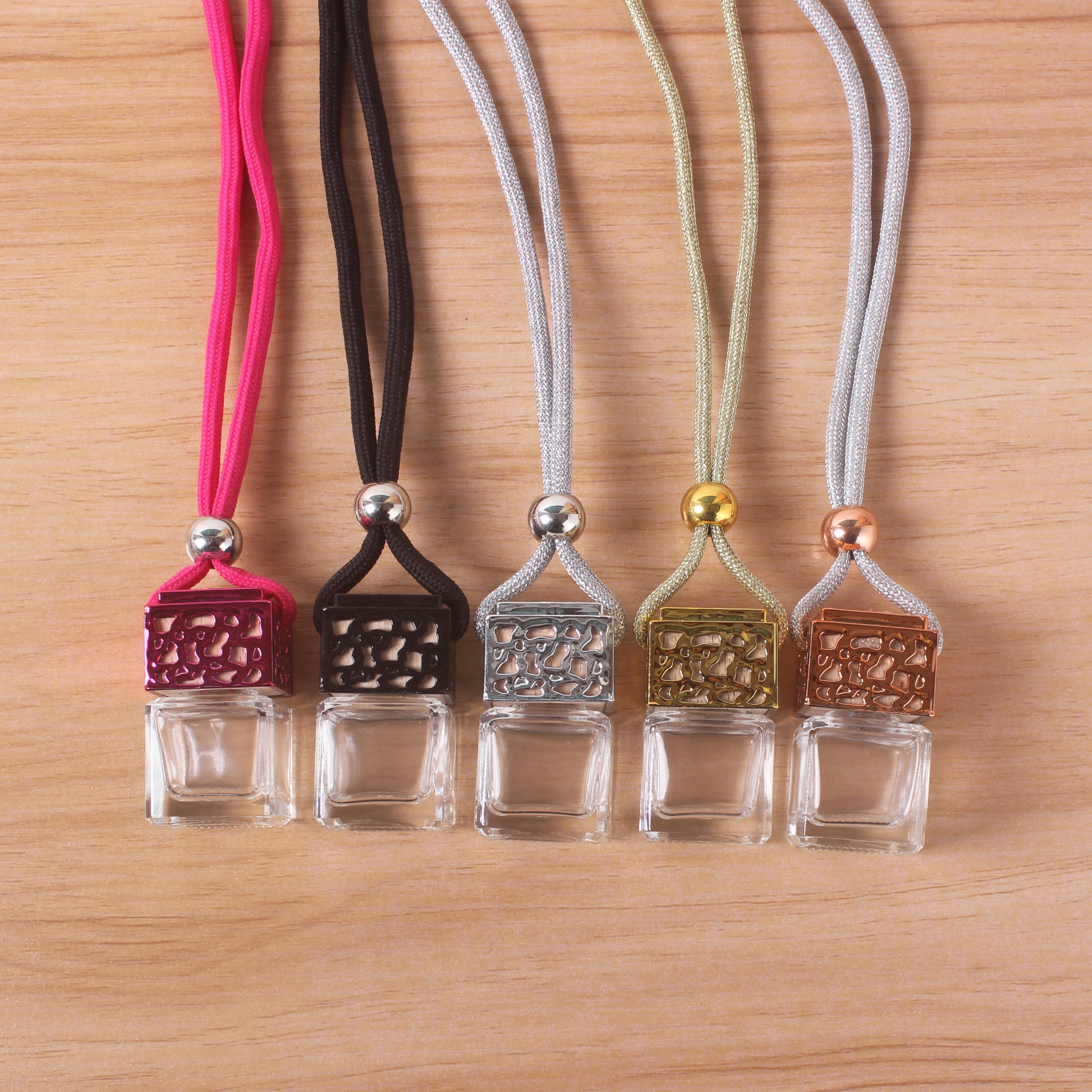 8ml Square unique perfume bottle hanging diffuser empty car perfume glass bottle manufacturer