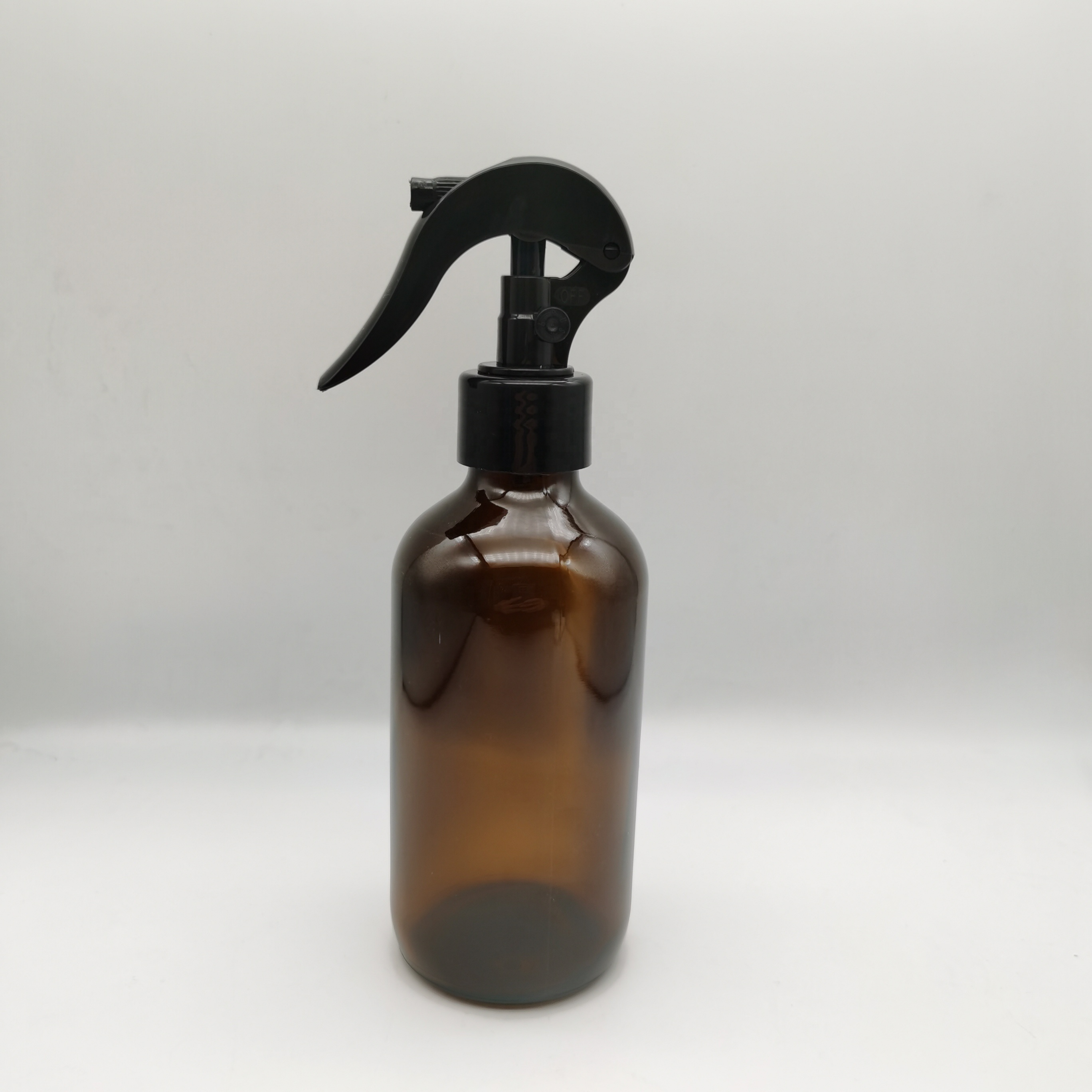 8oz Amber Brown Pharmaceutical Boston Round Trigger Spray Glass Bottles