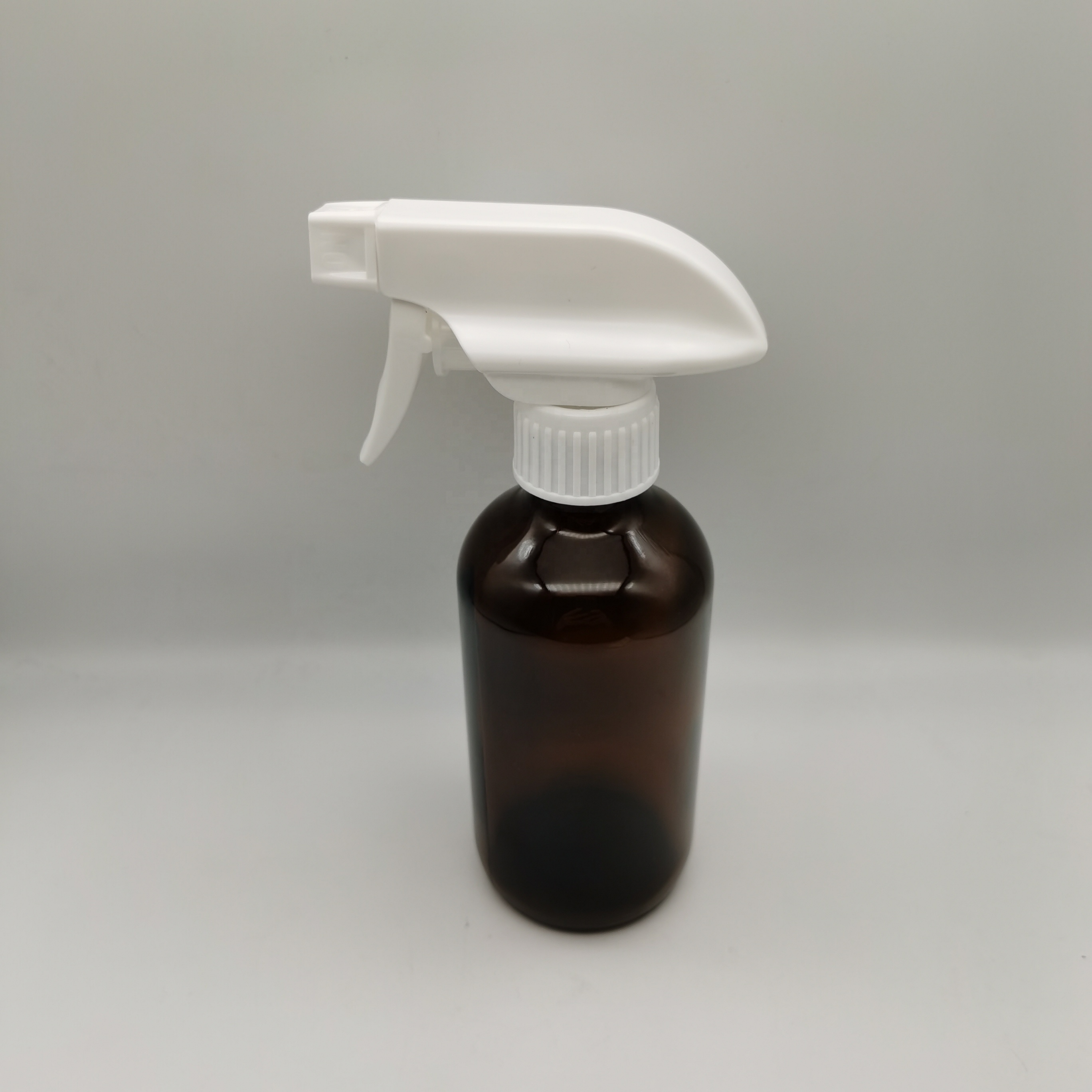 8oz Amber Brown Pharmaceutical Boston Round Trigger Spray Glass Bottles