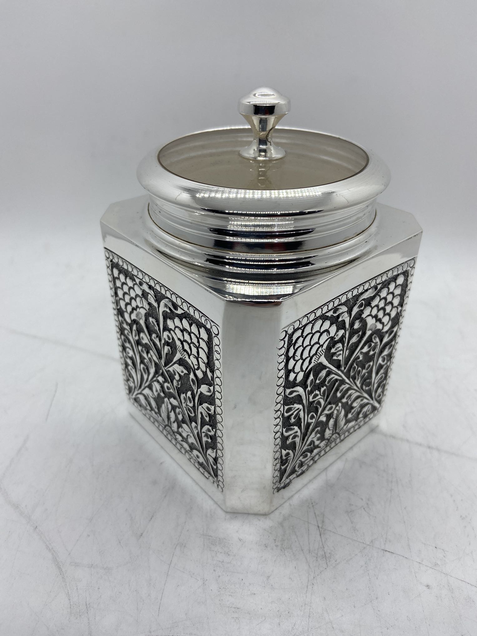 925 SIlver Storage Jars Modern Designed Kids Cookie Jar Food Jar used for Tabletops Home decoration and Kitchen storage jars