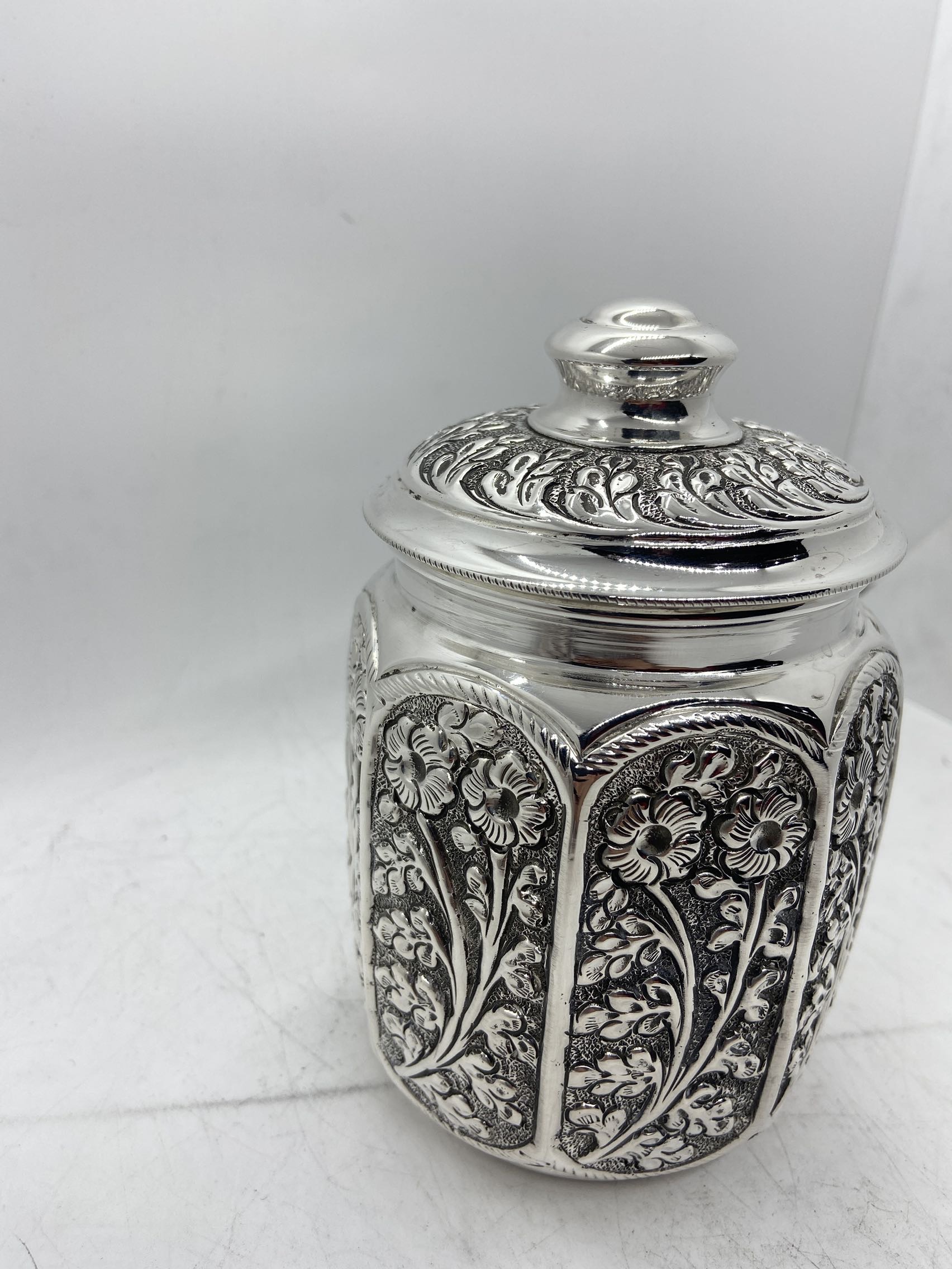 925 SIlver Storage Jars heavy Designed Kids Cookie Jar Food Jar used for Tabletops Home decoration and Kitchen storage jars