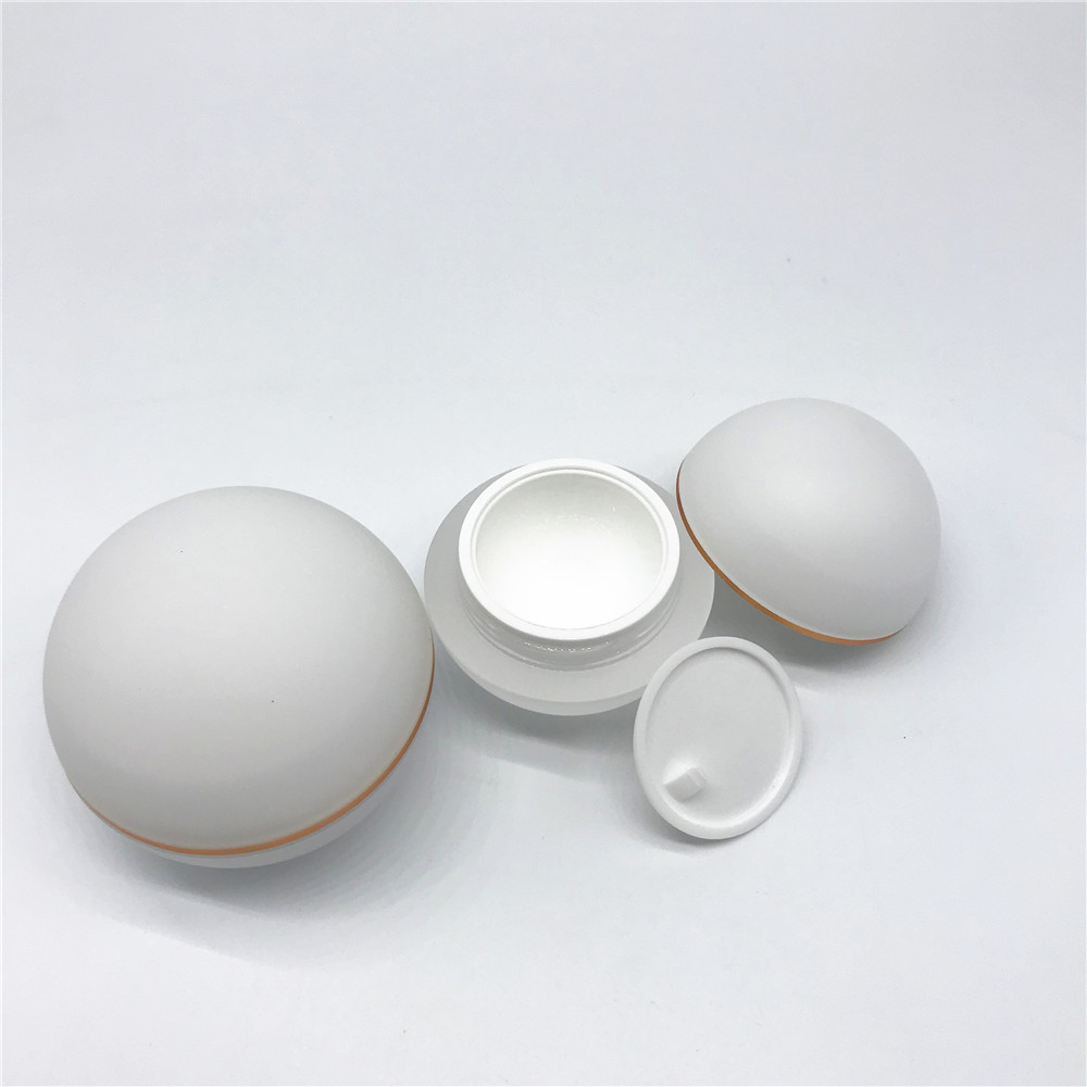 A Large Selection Colored Empty Eye Cream Fancy Sphere Acrylic Cosmetic Jars