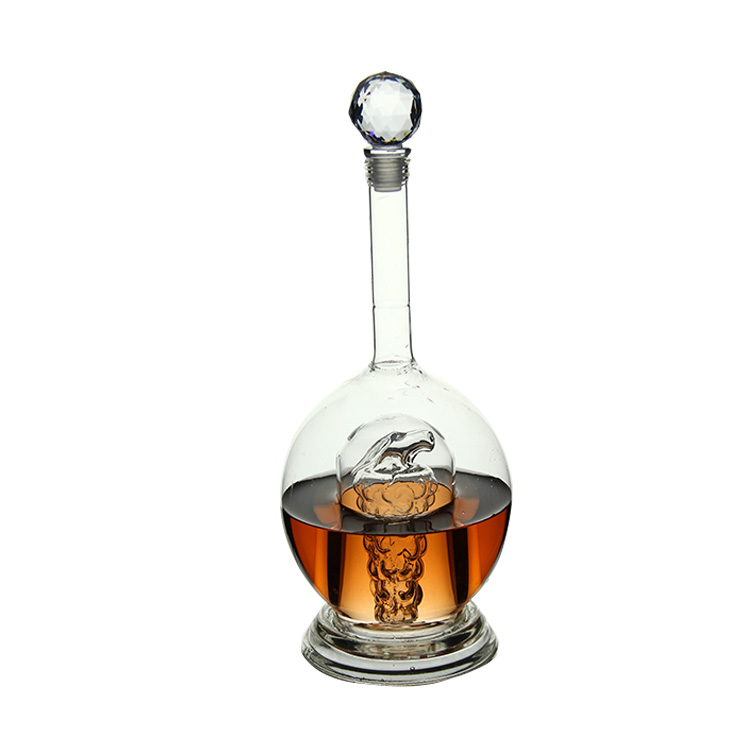 AIHPO06 Art Sale Fancy Drinking 750ml Empty Custom Handmade Pineapple Shaped Borosilicate Glass Liquor Bottle with Lid Corks