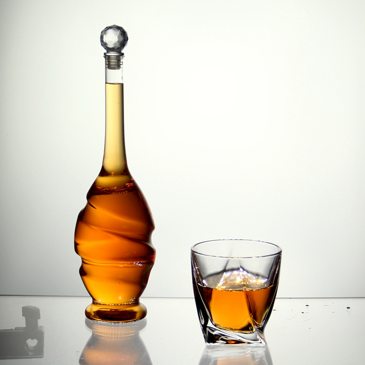 AIHPO07 Fancy Special Clear Hand Made Custom Shaped Empty 750ml Liquor Wine Set Whiskey Set Glass Bottles