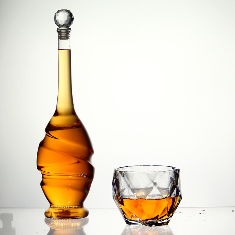 AIHPO07 Fancy Special Clear Hand Made Custom Shaped Empty 750ml Liquor Wine Set Whiskey Set Glass Bottles