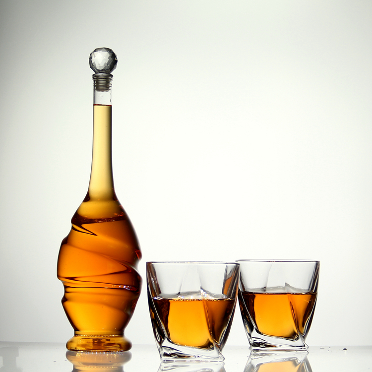 AIHPO07 Manufacture Empty Fancy Special Gift Custom Design Swirly Warped Shaped Sale Empty 750ml Glass Wine Liquor Bottles