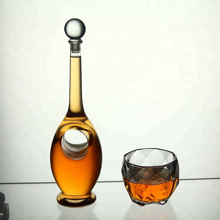 AIHPO07 Manufacture Special Gift Custom Design Hand Made Unique Warped Shaped Glass Wine Liquor Bottles