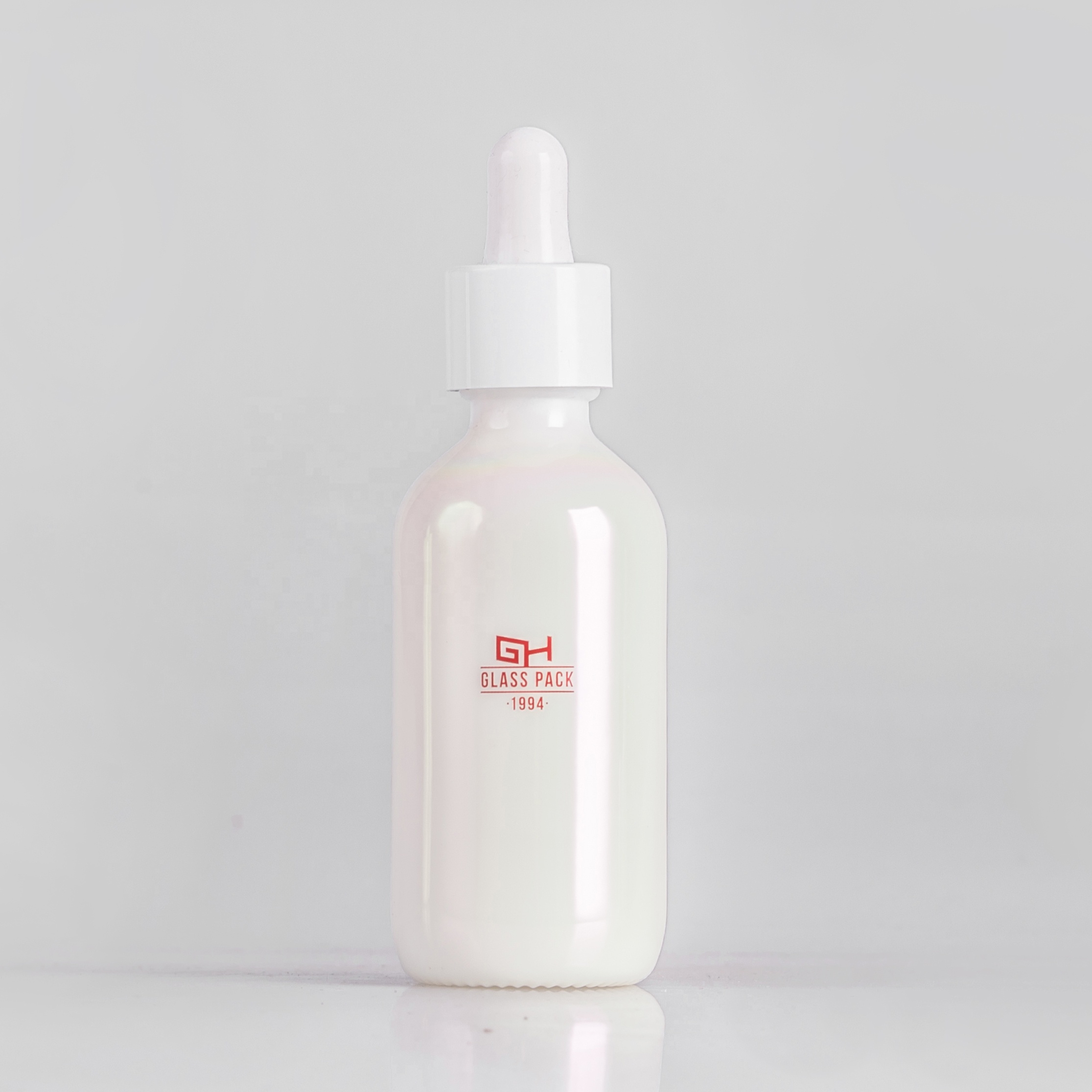 Aluminium coating Empty white opal glass serum bottle and cream jar