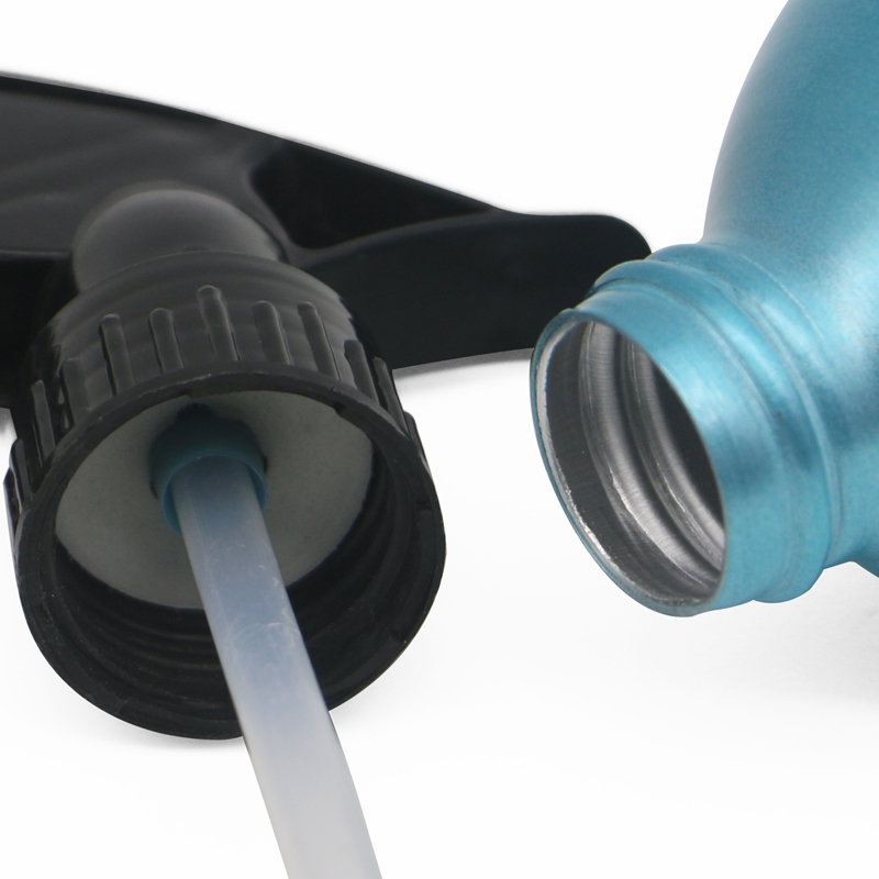 Aluminum spray water bottle