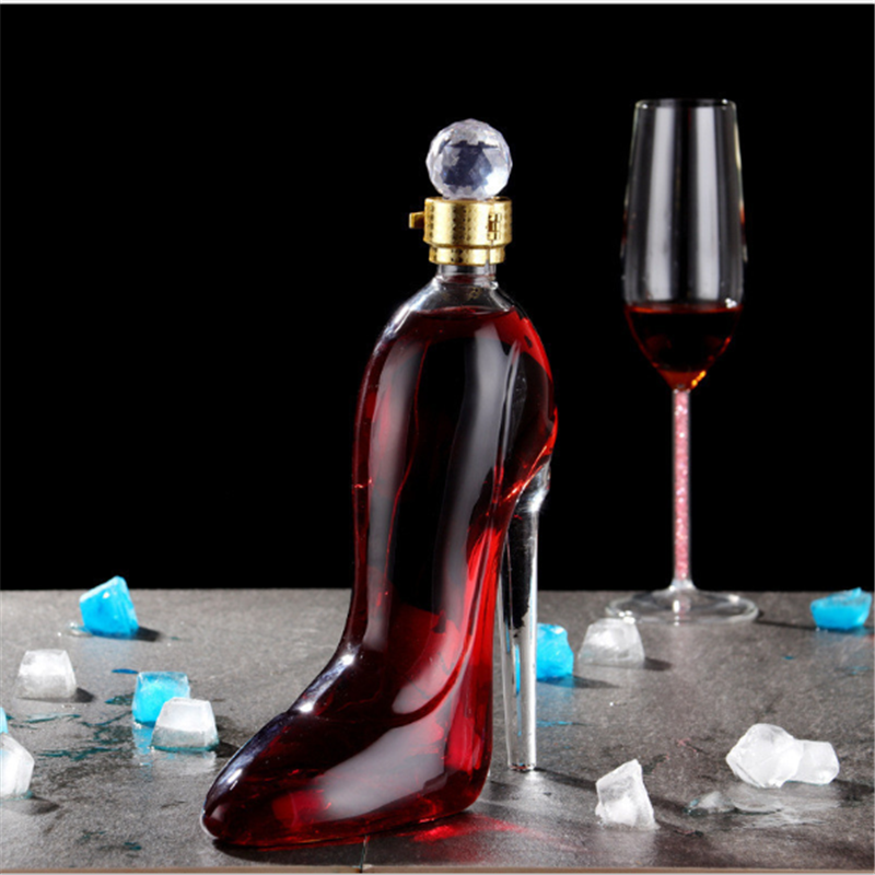 Amazon 750ml fashion hotsale styling craft bottle high heels wine glass decanter