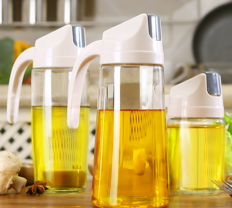 Amazon Hot Kitchen Use Oil Bottle Glass Dispenser Automatic Opening and Closing Oil Containers