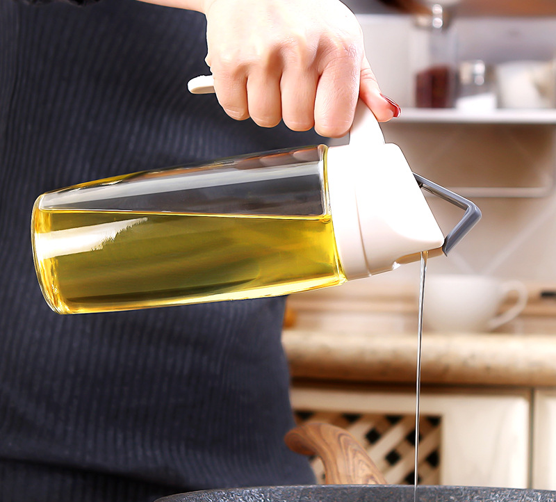 Amazon Hot Kitchen Use Oil Bottle Glass Dispenser Automatic Opening and Closing Oil Containers
