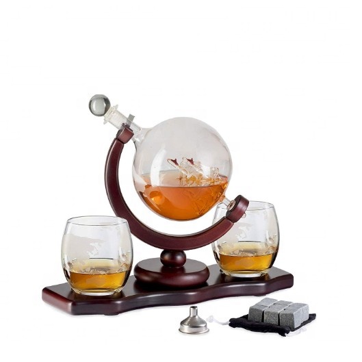 Amazon Hot Selling Handmade 850ML Etched Whiskey Globe Decanter Set