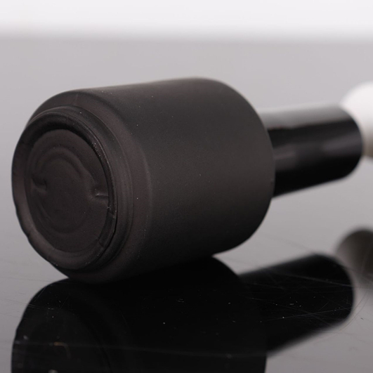 Amazon hits the shelves fashion15ml liquid medicine glass bottle nail polish glue bottle With brush
