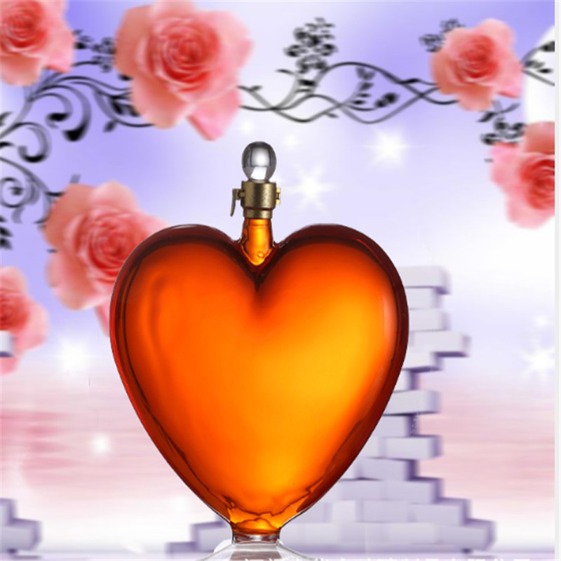 Amazon summer hot style bottle heart shape wine decanter high borosilicate whiskey decanter