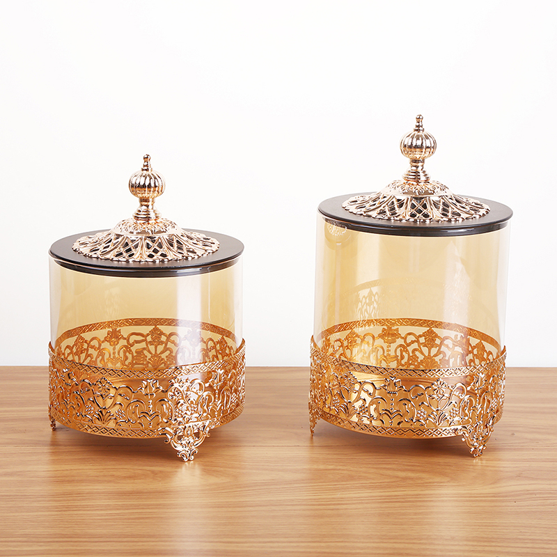 Amber color European hotel decorations glassware furnishing glass jars with metal stand