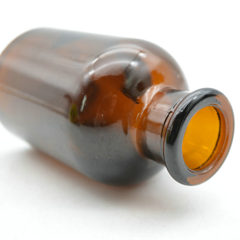 Apothecary 60ml amber glass laboratory pharmacy reagent bottle with glass stopper