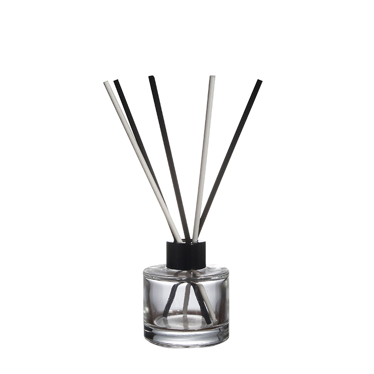 Aromatherapy Essential Oil Perfume Round Empty Reed Diffuser Glass Bottle Wholesale