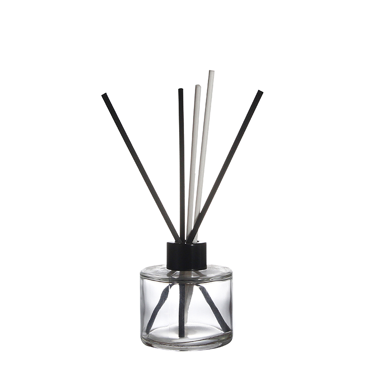 Aromatherapy Essential Oil Perfume Round Empty Reed Diffuser Glass Bottle Wholesale