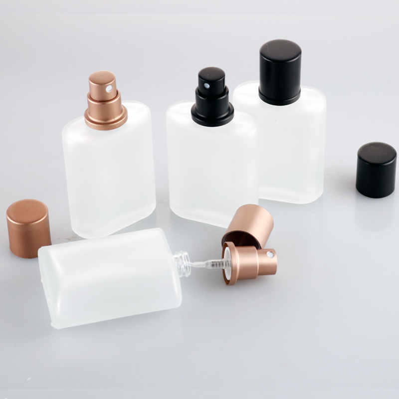 Avertan Xuzhou Hot sale 30ml 50ml100ml Empty Atomizer Bottle 50ml clear frosted perfume glass spray bottle New refillable flat