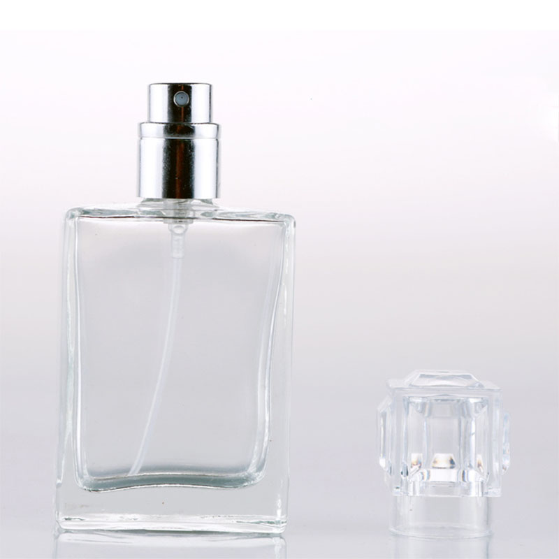 Avertan Xuzhou Hot sale 30ml 50ml100ml Empty Atomizer Bottle 50ml clear frosted perfume glass spray bottle New refillable flat