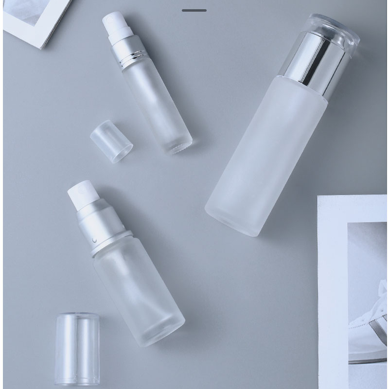 Avertan popular frosted logo print square shaped 30ml foundation glass bottle with lotion pump