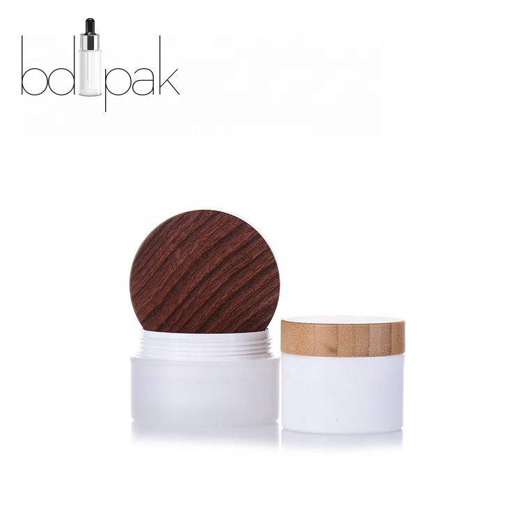 BDPAK 50ml Plastic Cosmetic Packaging Cream Plastic Jar With Wood Bamboo Screw Lid