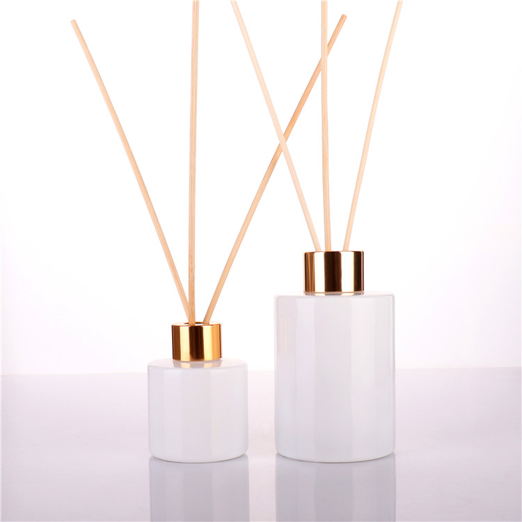 BOYE small capacity black home empty fragrance oil diffuser glass bottle