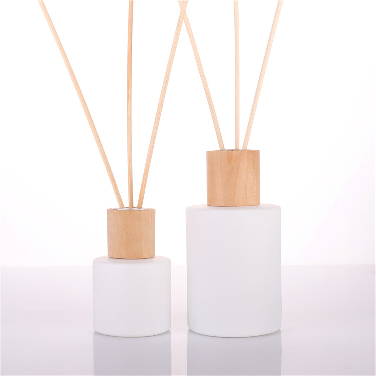 BOYE small capacity black home empty fragrance oil diffuser glass bottle