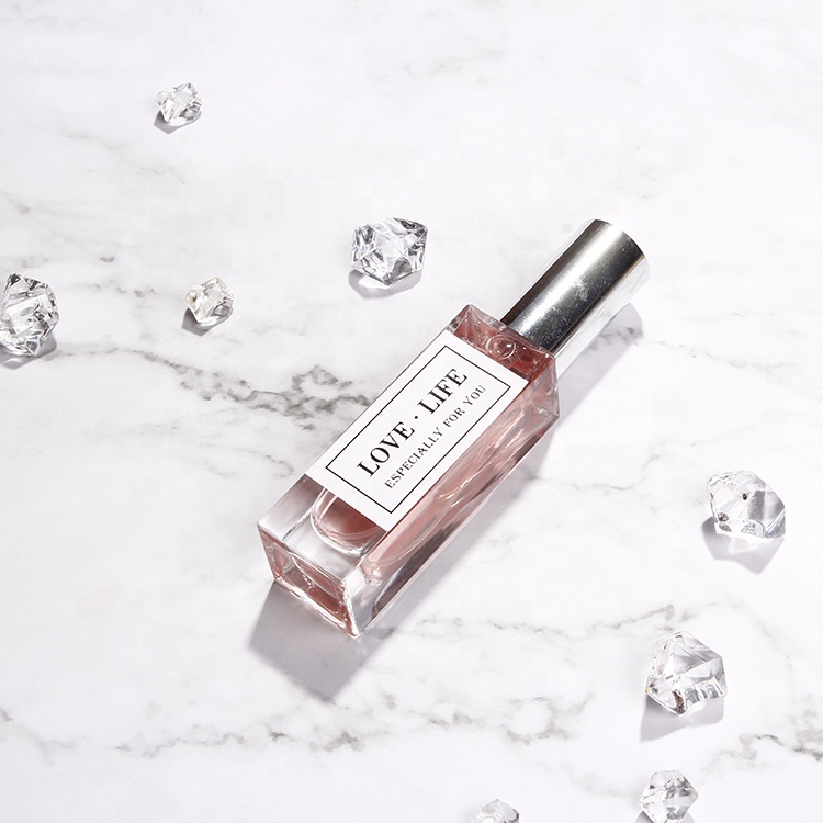 BPA Free Clear Empty 5ml 15ml 30ml Refillable Glass Spray Perfume Bottles Luxury Glass Bottle
