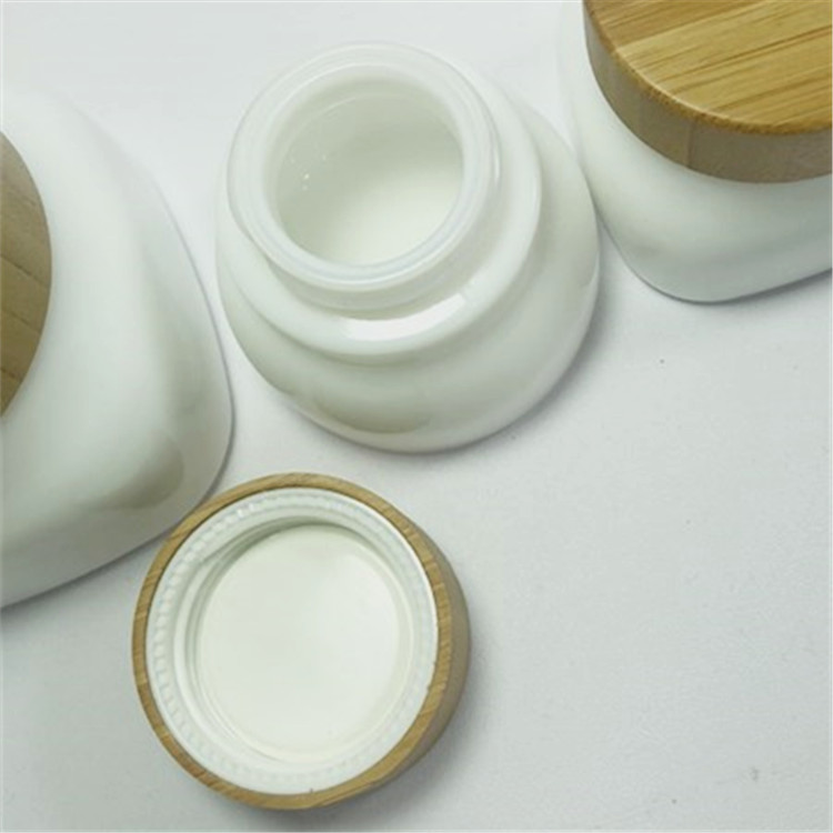 Bamboo cosmetic Packaging 15g 30g 50g 100g white porcelain glass cream jar with Bamboo childproof lids