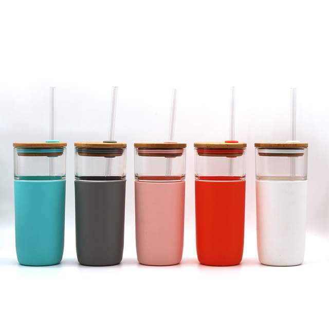 Bamboo lid with silicone sleeve and straw glass tumbler