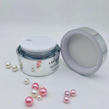 Bargain Price Logo Customized Sliver Black Plastic Cream Jar Containers With Lids