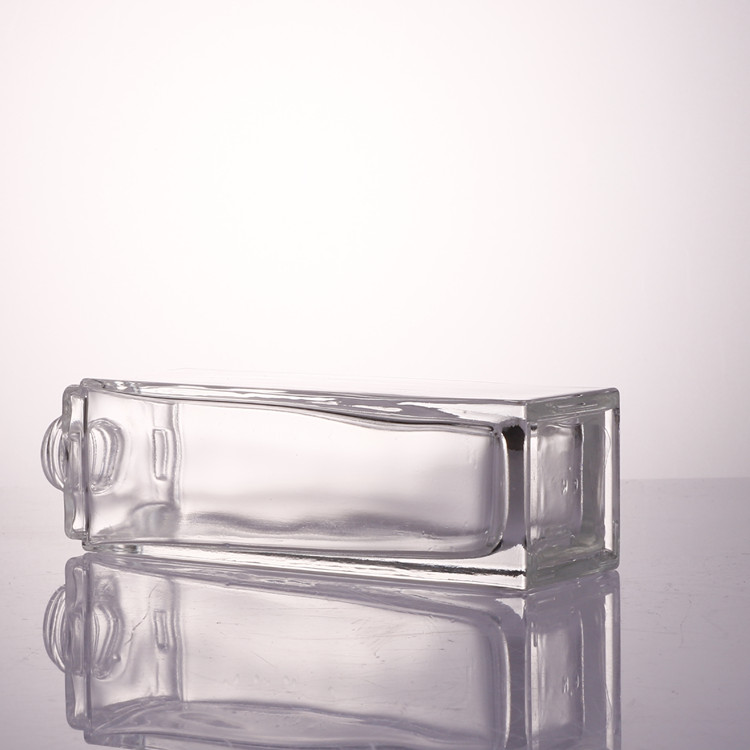 Beautiful 50ml custom design cosmetic glass spray perfume bottle