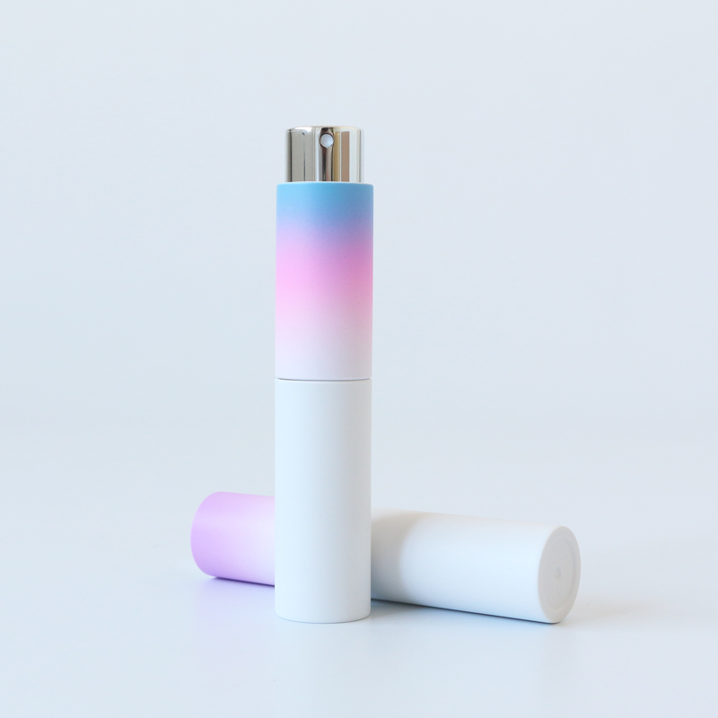 Beautiful mini luxury twist up pp plastic mouth spray bottle for oral care
