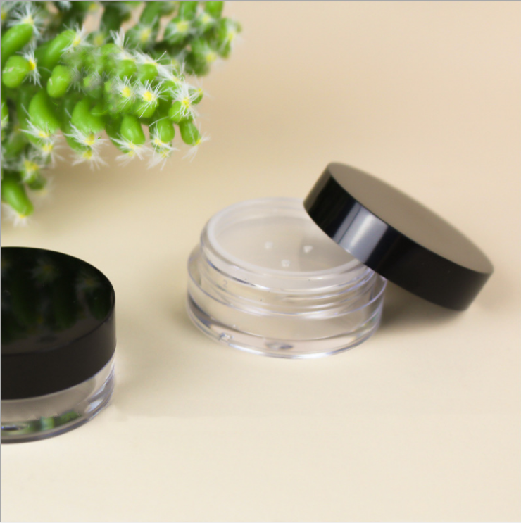 Beauty makeup packaging material and direct 4ml mini powder compact with sieve compact makeup box fluffy powder bottle