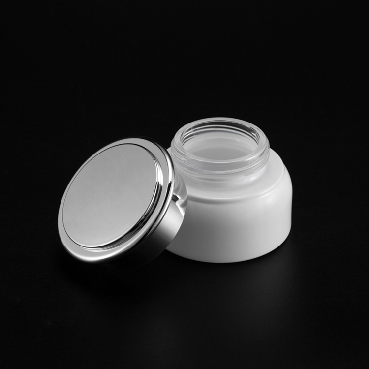 Best Price 50g 50ml 110ml 150ml Custom Glass Packaging Bottle Jars For Lotion