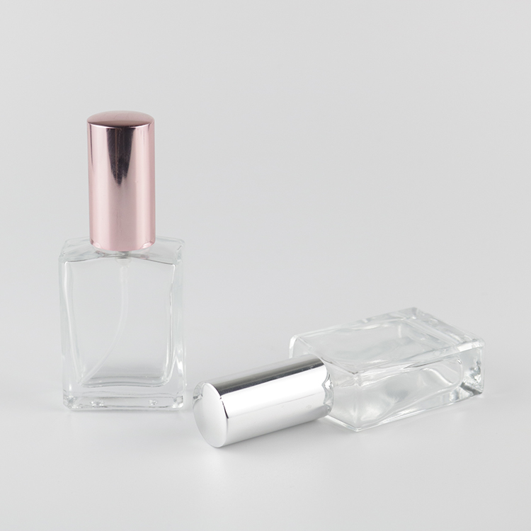 Best Selling Clear Cosmetic Glass Perfume Bottle with Pump Sprayer Screw Cap