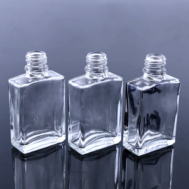 Best sale perfume square glass spray 50 ml bottle perfume empty bottle