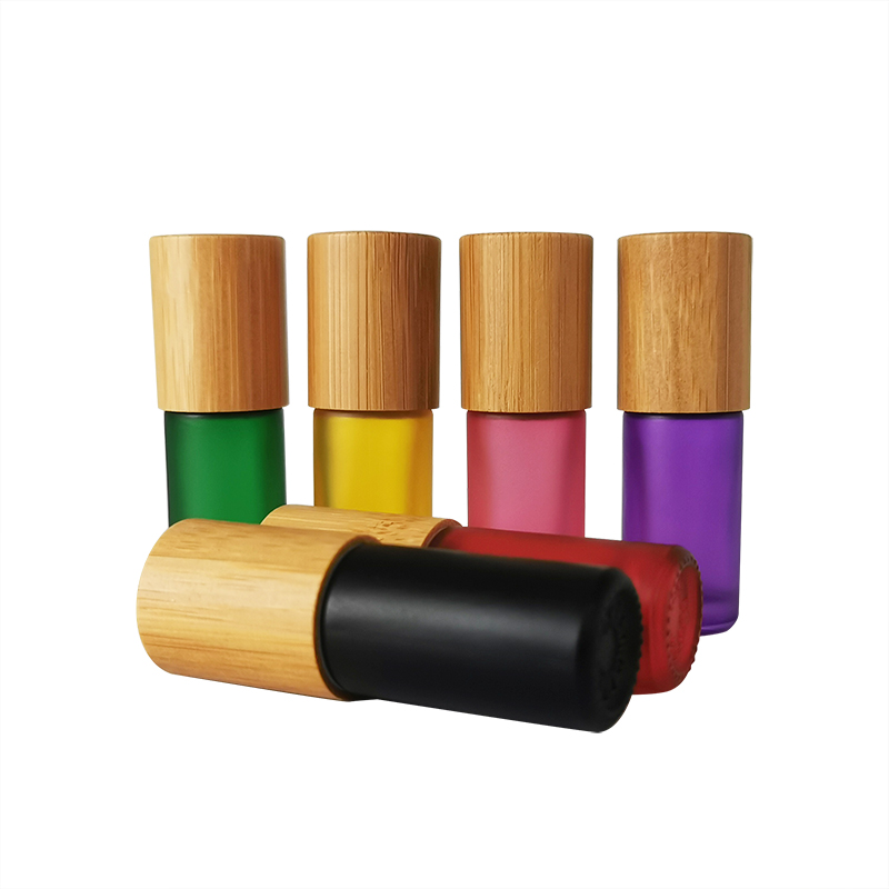 Best selling 5ml matte colored Rainbow colors glass essential oils roller ball bottle with bamboo cap