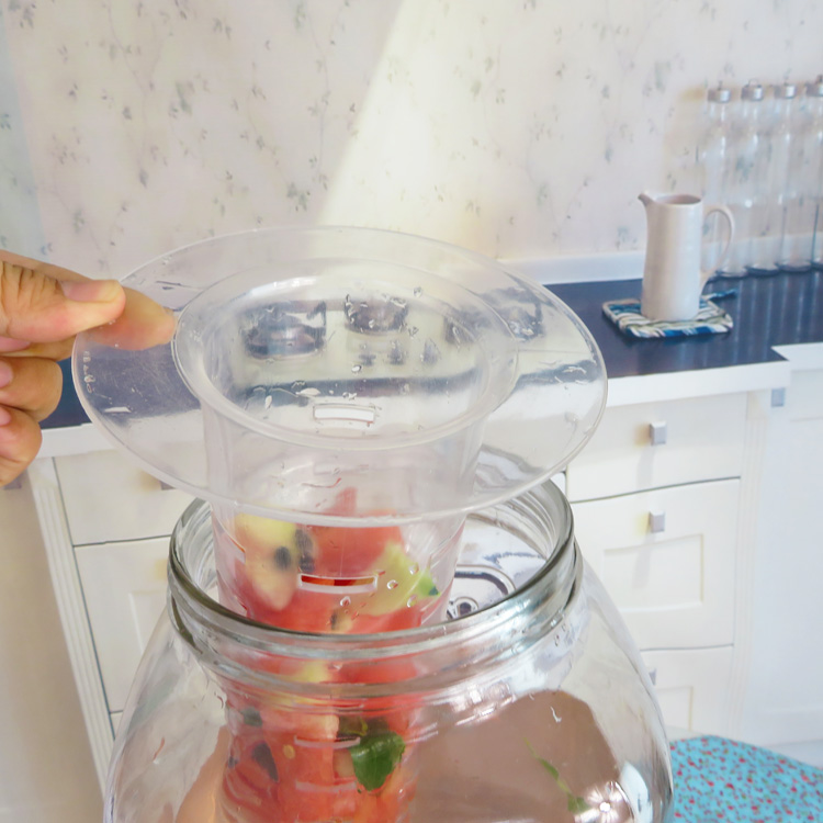 Beverage Dispenser 2 Gallon Mason Jar with Ice Bucket Stand