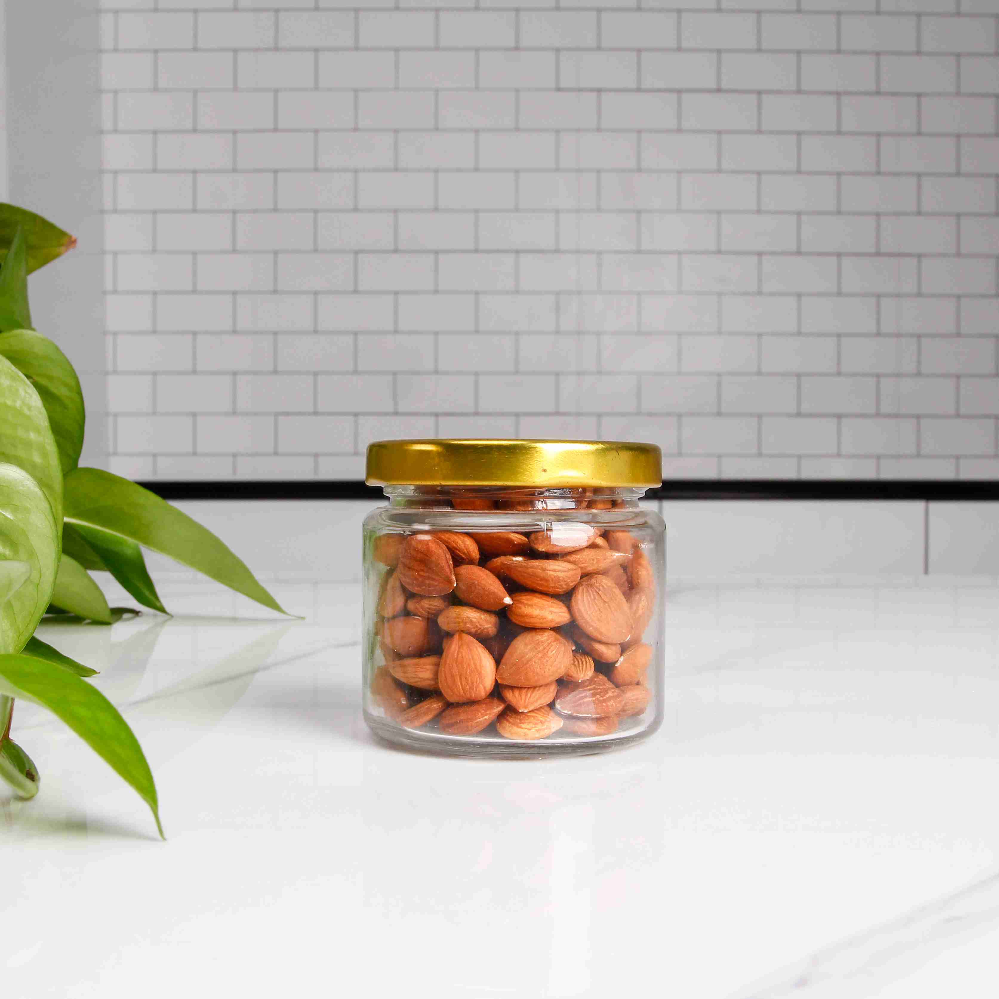 Beverage bottle packaging Glass Jar with screw cap for Storage Glass Jar