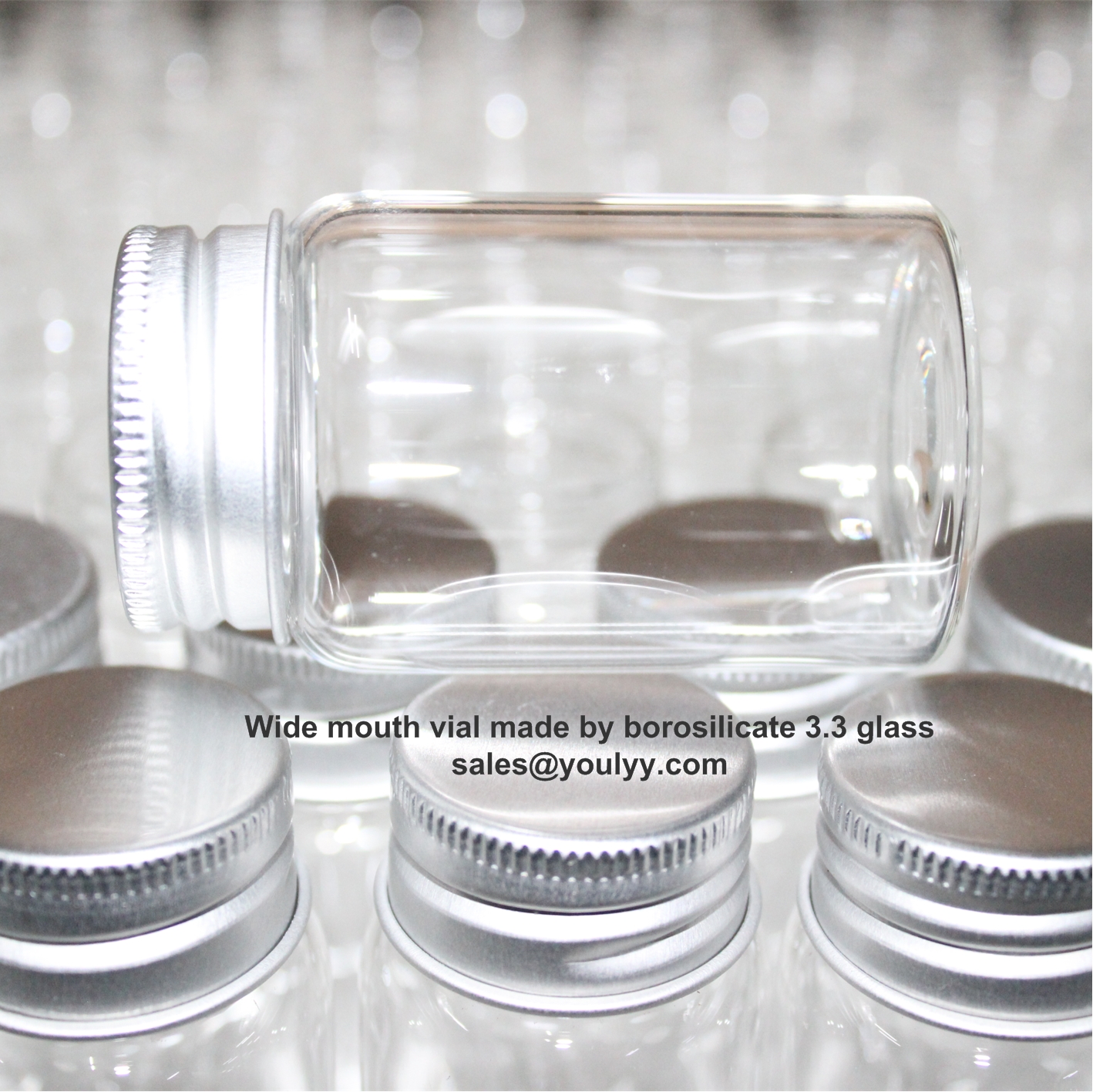 Big Mouth Glass Bottle for Spice with Screw Cap