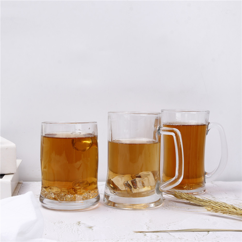 Big capacity beer cup glass shot wine bottle with hand bar