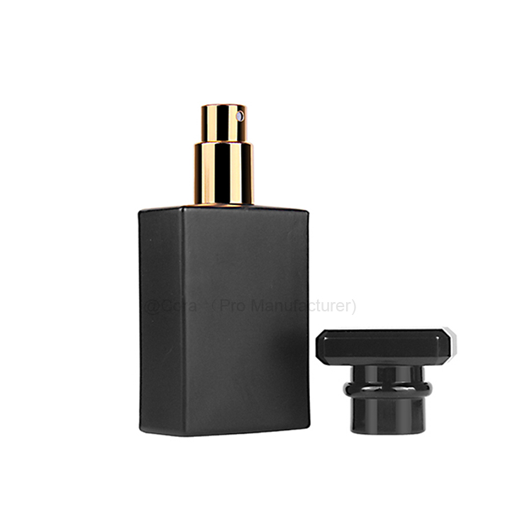 Black Square Fragrance Spray Bottles 30 50 ml Customized Glass Perfume Bottle