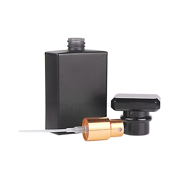 Black Square Fragrance Spray Bottles 30 50 ml Customized Glass Perfume Bottle