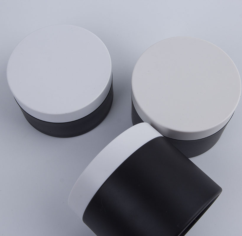 Black and white 10g 30g 50g 100g matte plastic jars PETG cosmetic jars for body cream