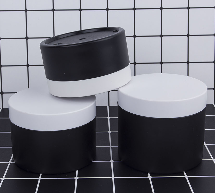 Black and white 10g 30g 50g 100g matte plastic jars PETG cosmetic jars for body cream