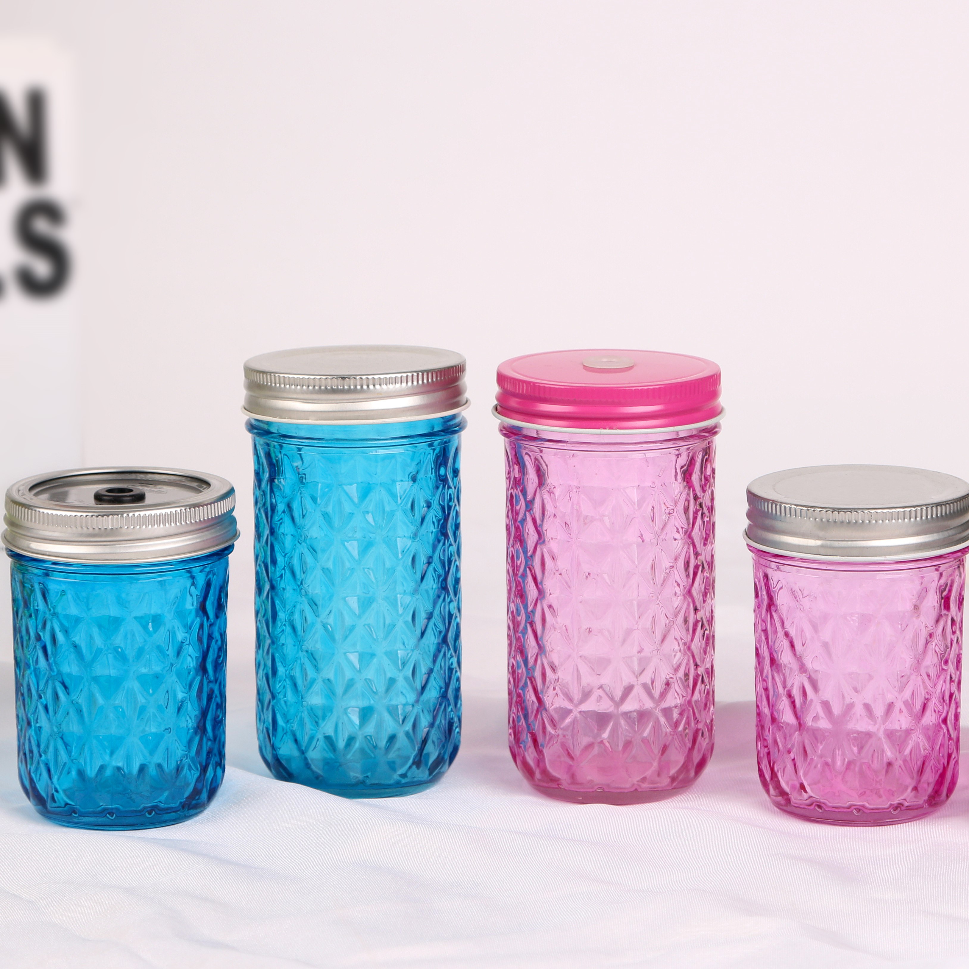 Blue/Pink Vide Rouge Bouteille en verre de bougie avec couvercle 4oz